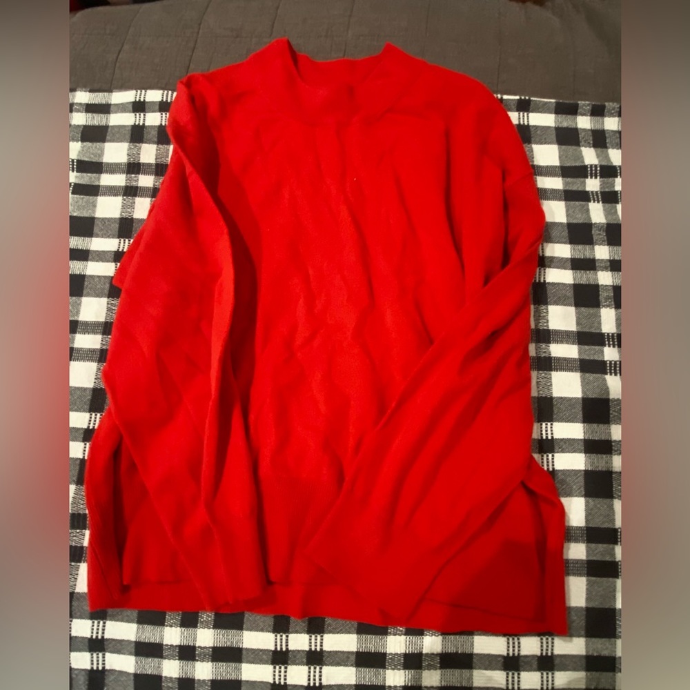 Lightweight mock neck sweater